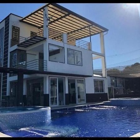 Hotel La Quinta Villavicencio Eksteriør bilde